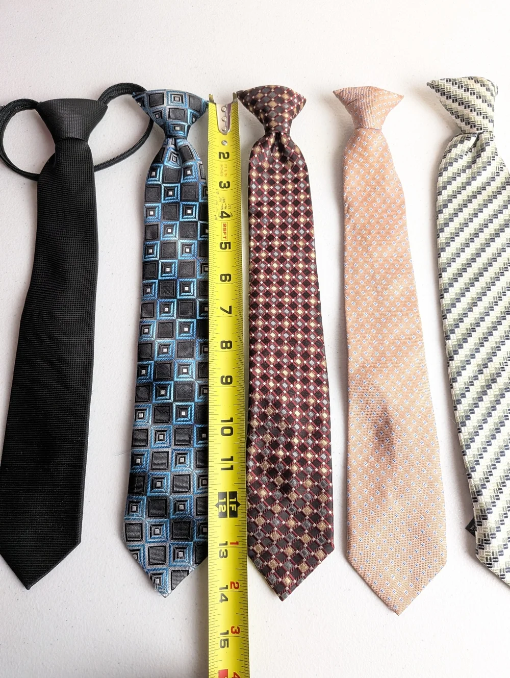Boys Variety Clip On Ties 10 Pack Bergamo New York/George  11-15 Length Formal